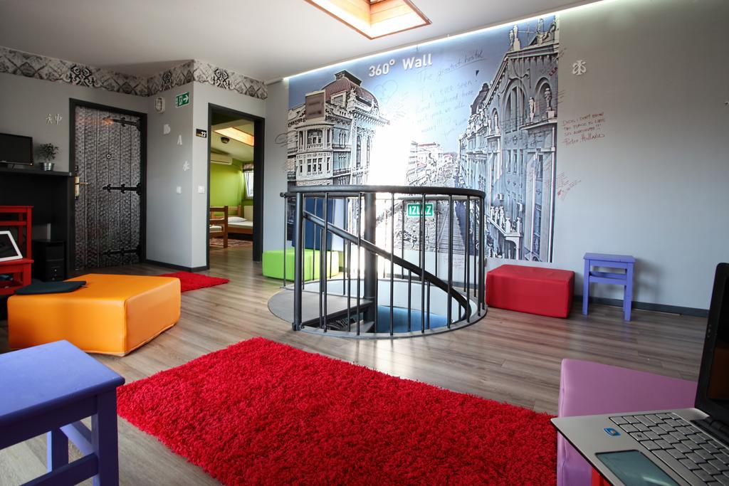 Hostel Bed&Coffee 360° Beograd Ngoại thất bức ảnh