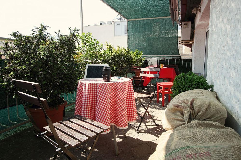 Hostel Bed&Coffee 360° Beograd Ngoại thất bức ảnh